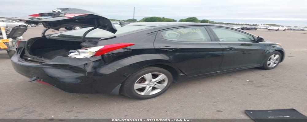 5NPDH4AE7DH279032 2013 HYUNDAI ELANTRA photo no. 4