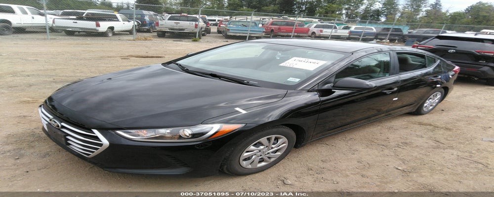 KMHD74LF7HU357812 2017 HYUNDAI ELANTRA photo no. 2