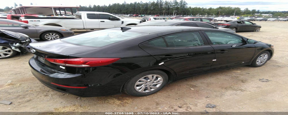 KMHD74LF7HU357812 2017 HYUNDAI ELANTRA photo no. 4