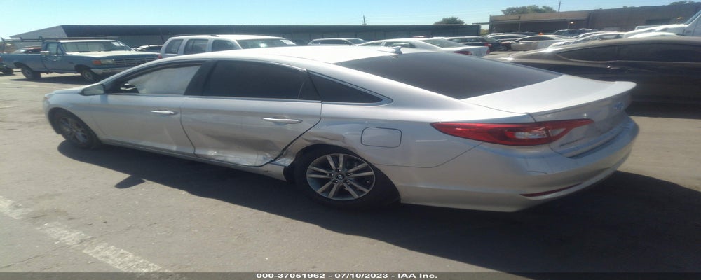 5NPE24AF7FH120402 2015 HYUNDAI SONATA photo no. 3