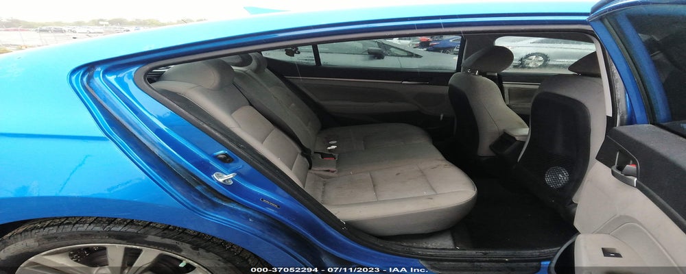 5NPD84LF2HH032903 2017 HYUNDAI ELANTRA photo no. 8
