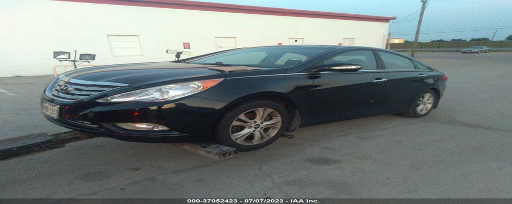5NPEC4AC5CH383938 2012 HYUNDAI SONATA photo no. 2