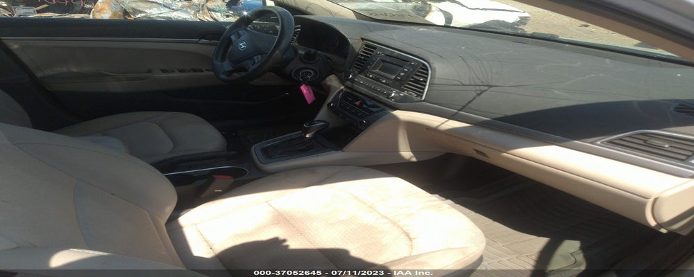 KMHD74LF8HU111593 2017 HYUNDAI ELANTRA photo no. 5