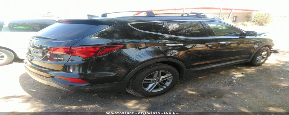 5XYZU3LB3HG473892 2017 HYUNDAI SANTA FE SPORT photo no. 4