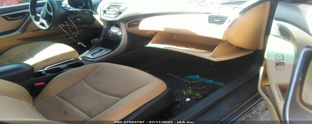 KMHDH4AE8DU976615 2013 HYUNDAI ELANTRA photo no. 5