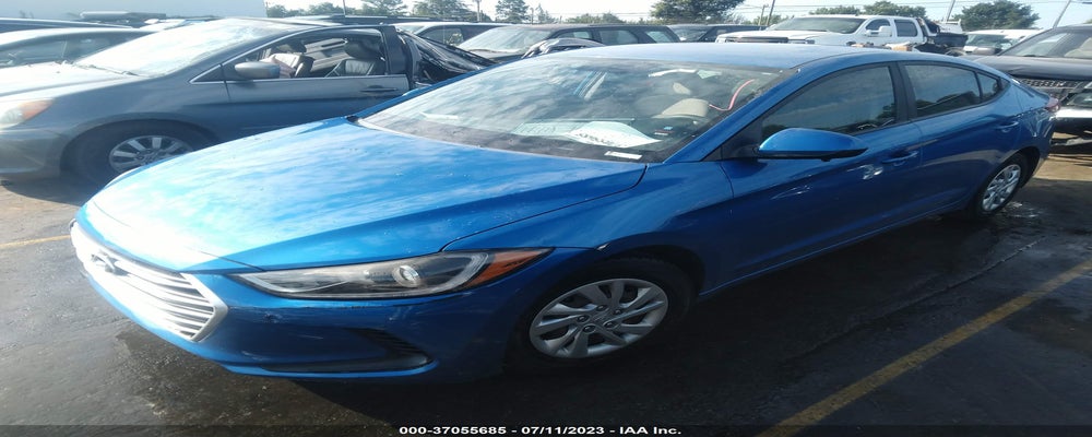 KMHD74LF3HU057555 2017 HYUNDAI ELANTRA photo no. 2