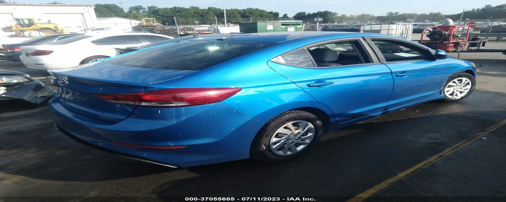 KMHD74LF3HU057555 2017 HYUNDAI ELANTRA photo no. 4