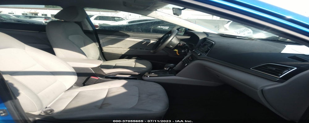KMHD74LF3HU057555 2017 HYUNDAI ELANTRA photo no. 5