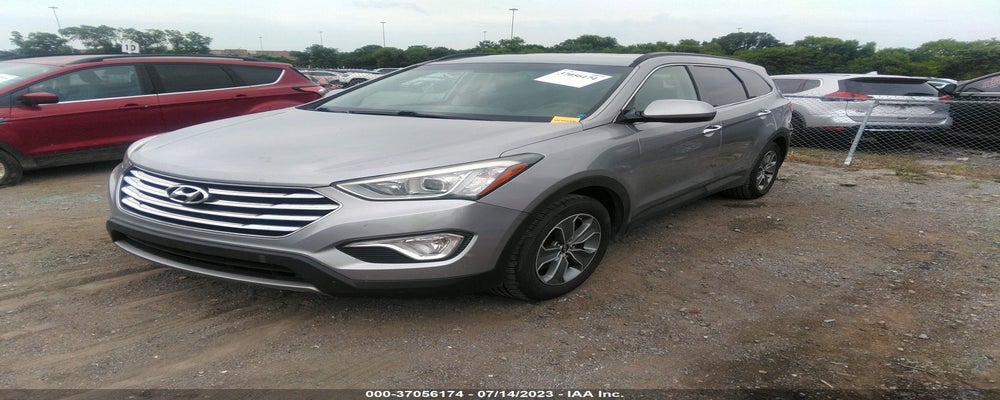 KM8SM4HF9GU146375 2016 HYUNDAI SANTA FE photo no. 2
