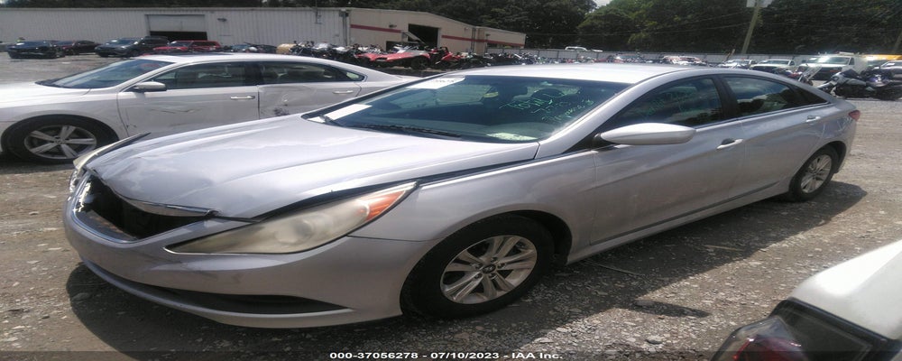 5NPEB4AC4EH910356 2014 HYUNDAI SONATA photo no. 2