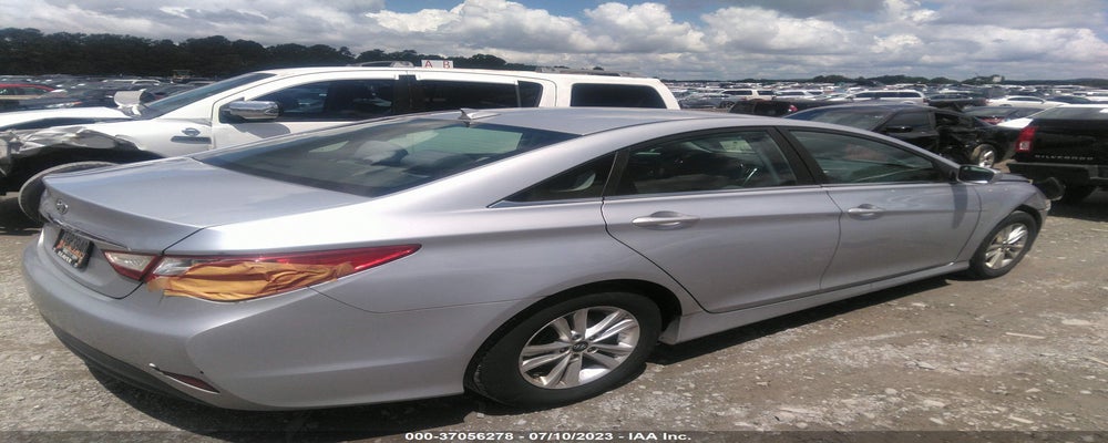 5NPEB4AC4EH910356 2014 HYUNDAI SONATA photo no. 4