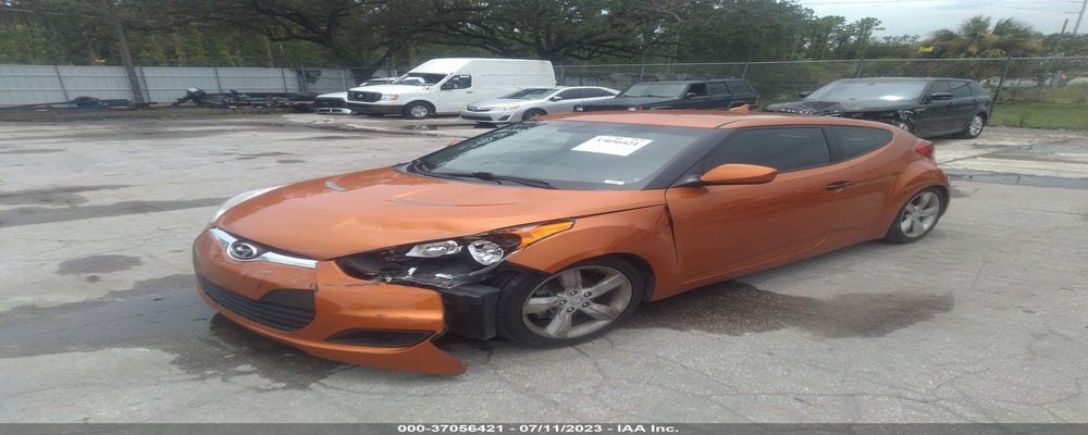 KMHTC6AD8DU172151 2013 HYUNDAI VELOSTER photo no. 2