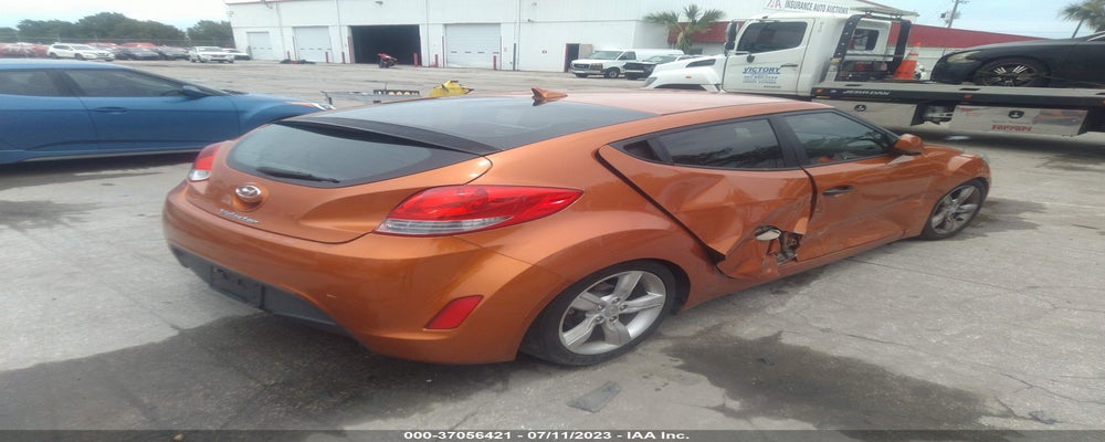 KMHTC6AD8DU172151 2013 HYUNDAI VELOSTER photo no. 4
