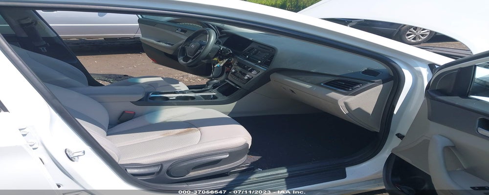 5NPE24AF4GH394464 2016 HYUNDAI SONATA photo no. 5