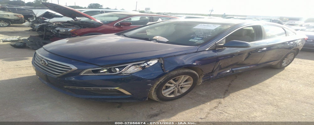 5NPE24AF4FH184736 2015 HYUNDAI SONATA photo no. 2