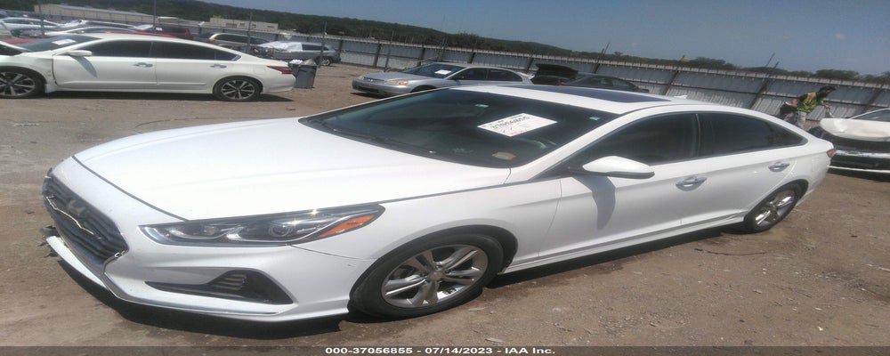 5NPE34AF3JH645351 2018 HYUNDAI SONATA photo no. 2