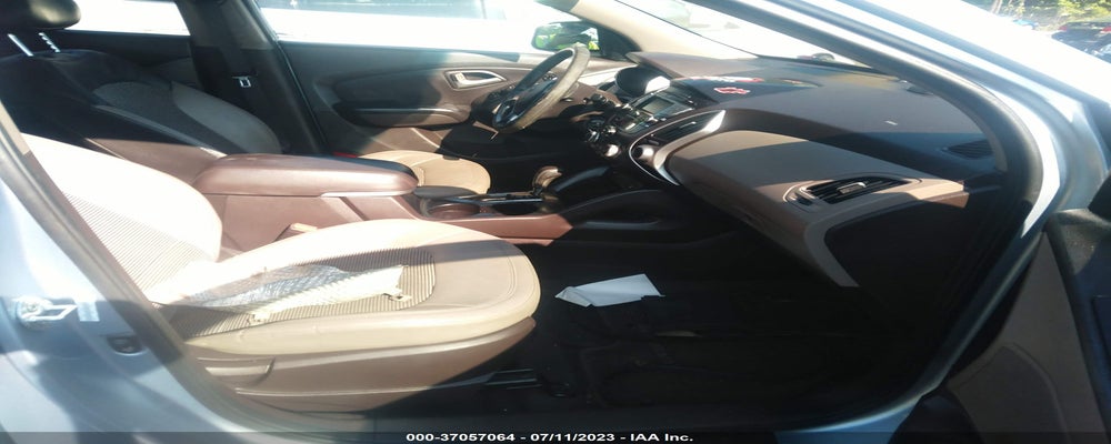 KM8JUCAC2CU461275 2012 HYUNDAI TUCSON photo no. 5
