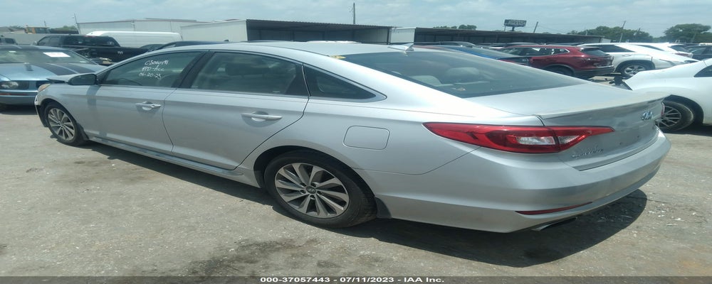5NPE34AF4FH066487 2015 HYUNDAI SONATA photo no. 3