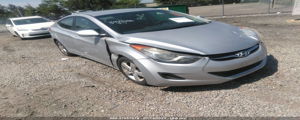5NPDH4AE4DH374647 2013 HYUNDAI ELANTRA photo no. 4