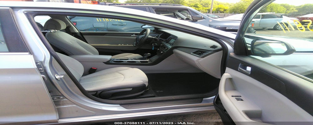 5NPE24AF6GH369923 2016 HYUNDAI SONATA photo no. 5
