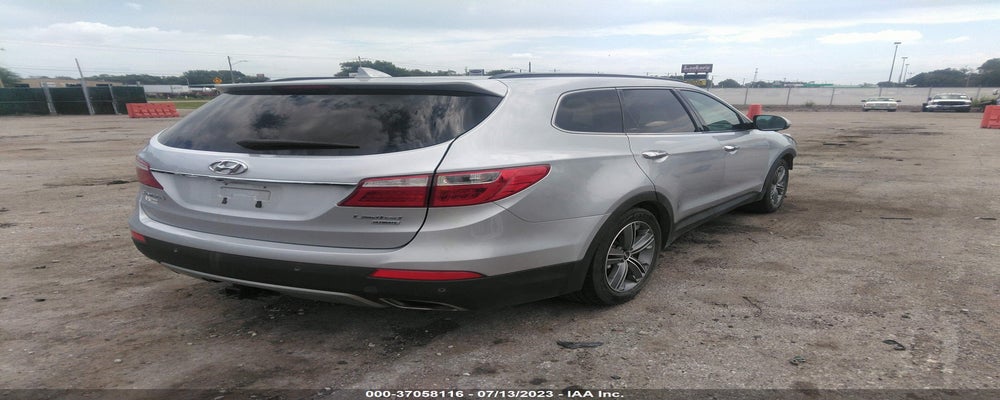 KM8SR4HF0FU113152 2015 HYUNDAI SANTA FE photo no. 4