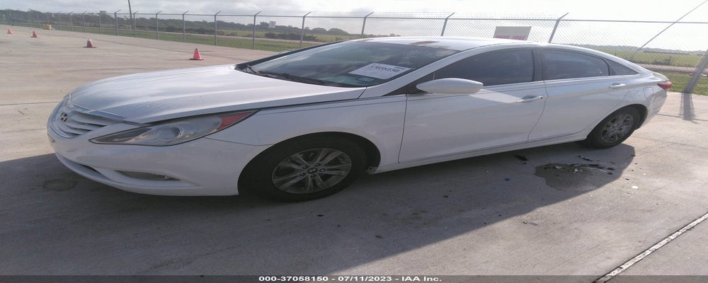 5NPEB4AC6DH602426 2013 HYUNDAI SONATA photo no. 2