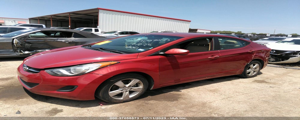 KMHDH4AE2BU153899 2011 HYUNDAI ELANTRA photo no. 2