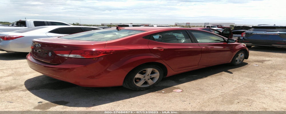 KMHDH4AE2BU153899 2011 HYUNDAI ELANTRA photo no. 4