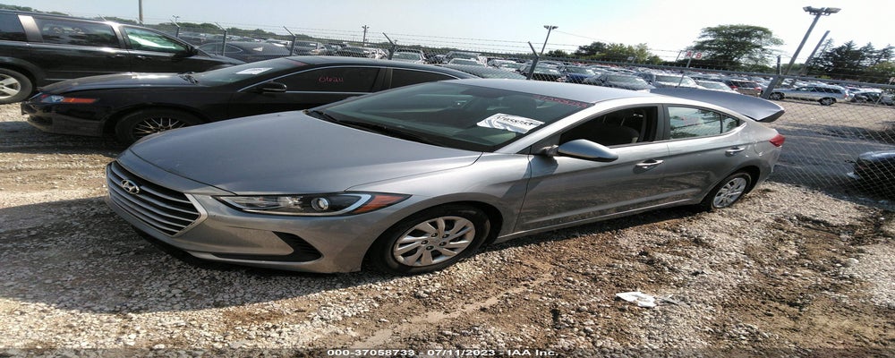 5NPD74LF8HH056688 2017 HYUNDAI ELANTRA photo no. 2