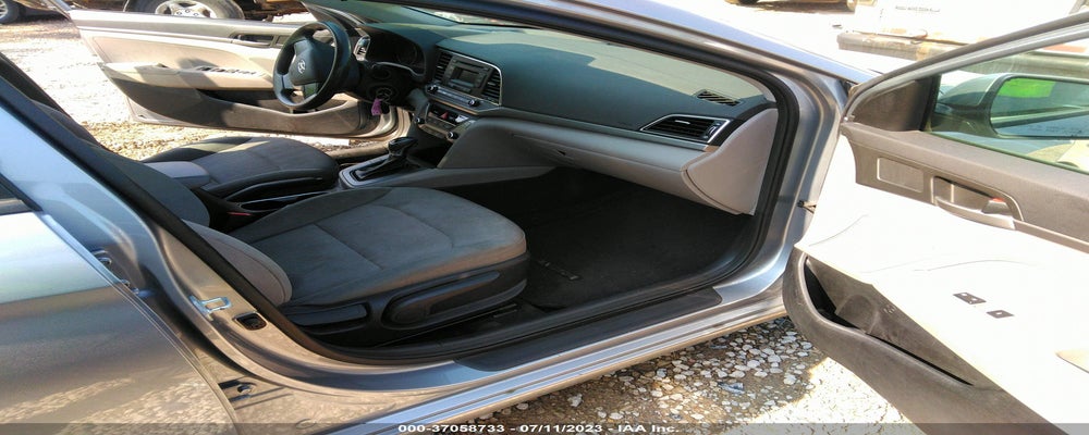 5NPD74LF8HH056688 2017 HYUNDAI ELANTRA photo no. 5