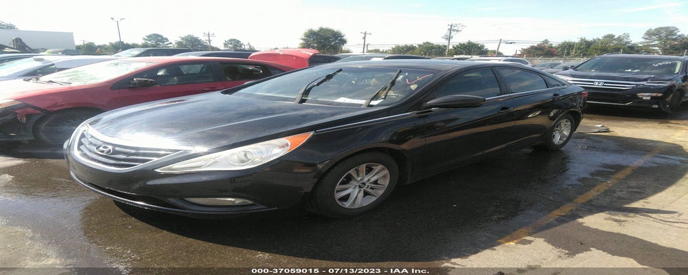 5NPEB4AC2DH638016 2013 HYUNDAI SONATA photo no. 2
