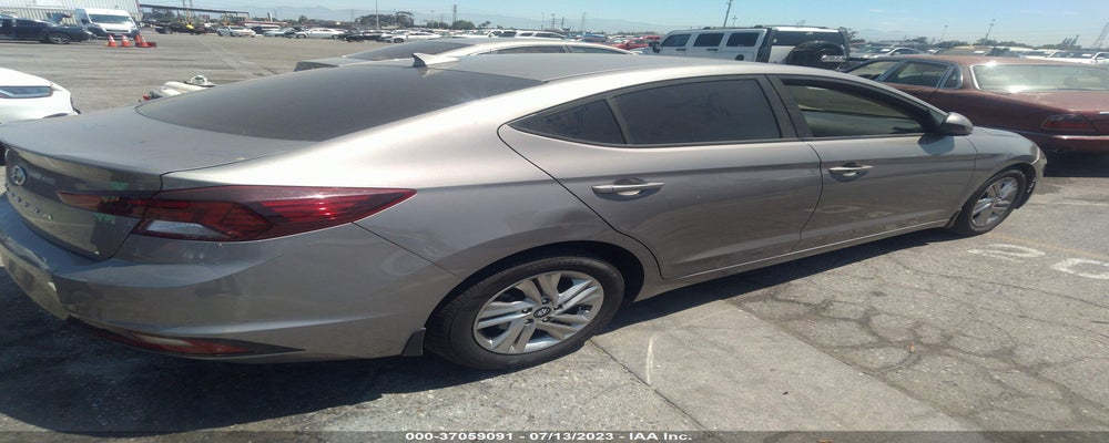 KMHD84LF7LU908391 2020 HYUNDAI ELANTRA photo no. 4