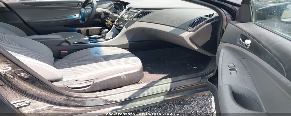 5NPEB4AC8BH154784 2011 HYUNDAI SONATA photo no. 5