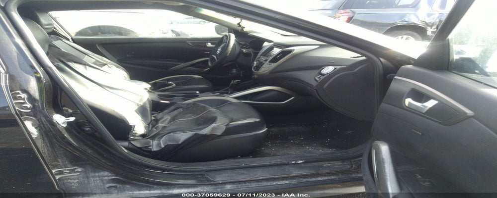 KMHTC6AE7DU124021 2013 HYUNDAI VELOSTER photo no. 5