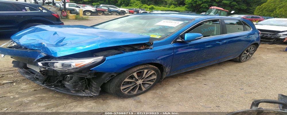 KMHH35LE4JU033393 2018 HYUNDAI ELANTRA GT photo no. 2