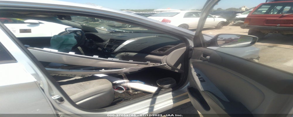 KMHCT4AE8GU003216 2016 HYUNDAI ACCENT photo no. 5