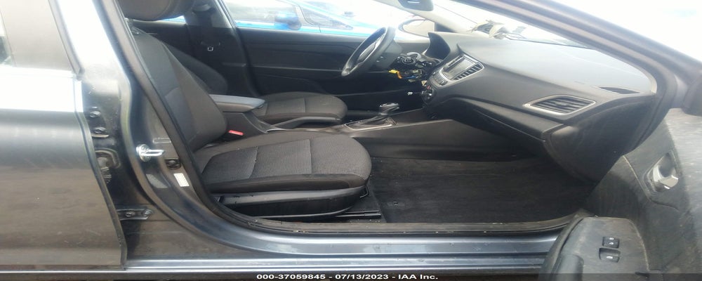 3KPC24A6XLE125889 2020 HYUNDAI ACCENT photo no. 5