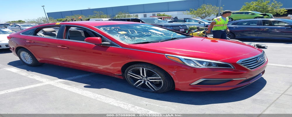 5NPE24AF2HH454226 2017 HYUNDAI SONATA photo no. 2