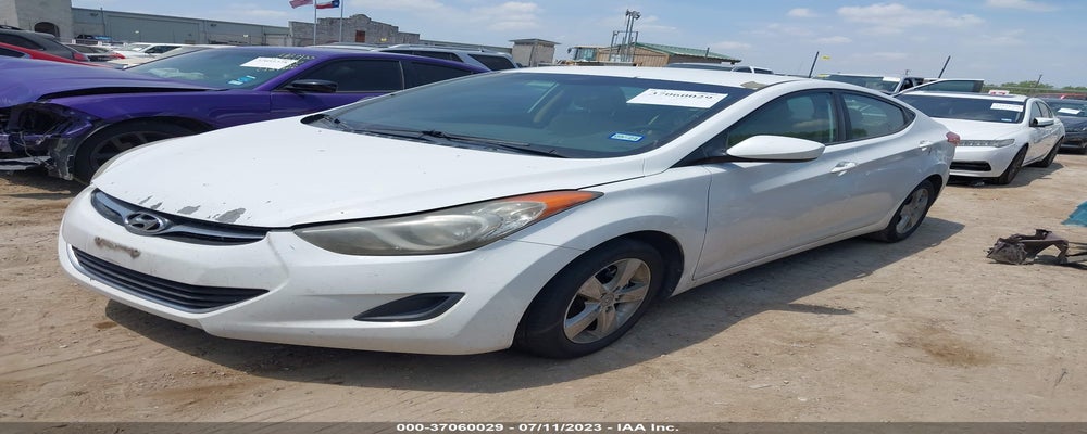 5NPDH4AE3BH060775 2011 HYUNDAI ELANTRA photo no. 2