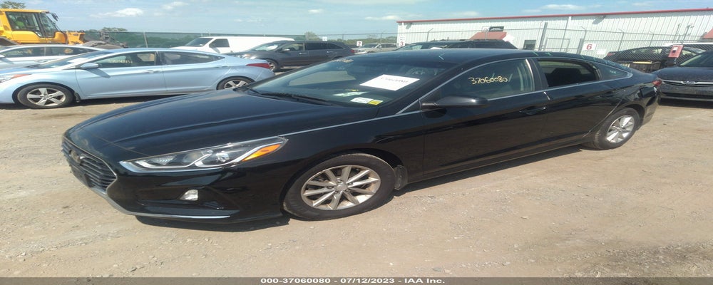 5NPE24AF2KH796752 2019 HYUNDAI SONATA photo no. 2