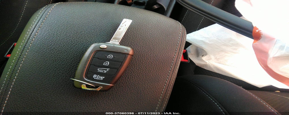 KMHH35LE4JU081072 2018 HYUNDAI ELANTRA GT photo no. 11