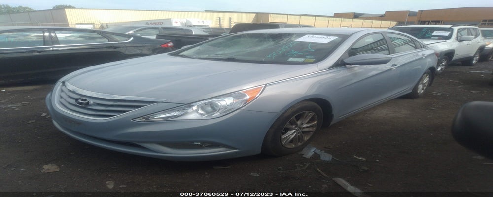 5NPEB4AC0DH753276 2013 HYUNDAI SONATA photo no. 2
