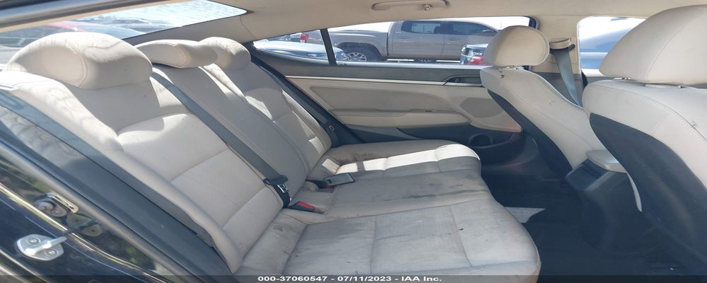 5NPD84LF8HH179162 2017 HYUNDAI ELANTRA photo no. 8