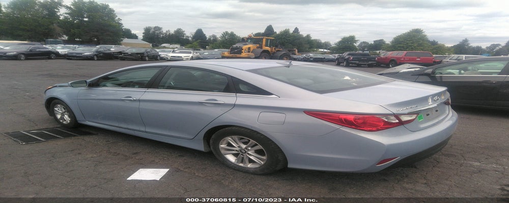 5NPEB4AC4EH906985 2014 HYUNDAI SONATA photo no. 3