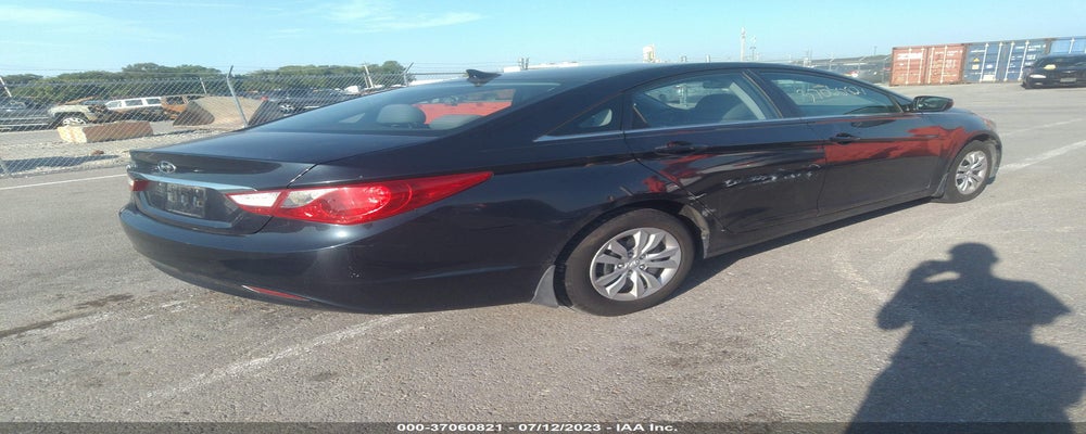5NPEB4AC2BH266545 2011 HYUNDAI SONATA photo no. 4