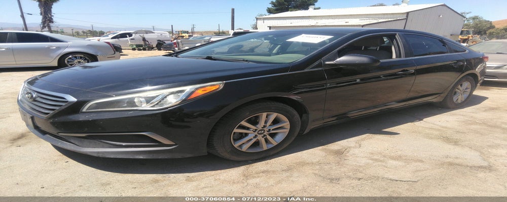 5NPE24AF1GH406294 2016 HYUNDAI SONATA photo no. 2