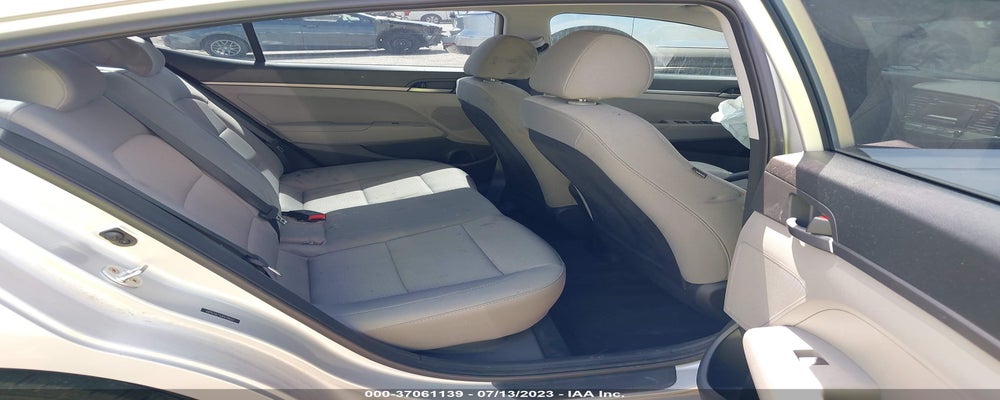 5NPD74LF5JH275033 2018 HYUNDAI ELANTRA photo no. 8