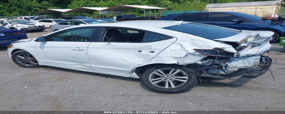 5NPD84LF9HH161494 2017 HYUNDAI ELANTRA photo no. 3