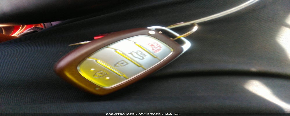 KMHD84LF2HU400661 2017 HYUNDAI ELANTRA photo no. 11