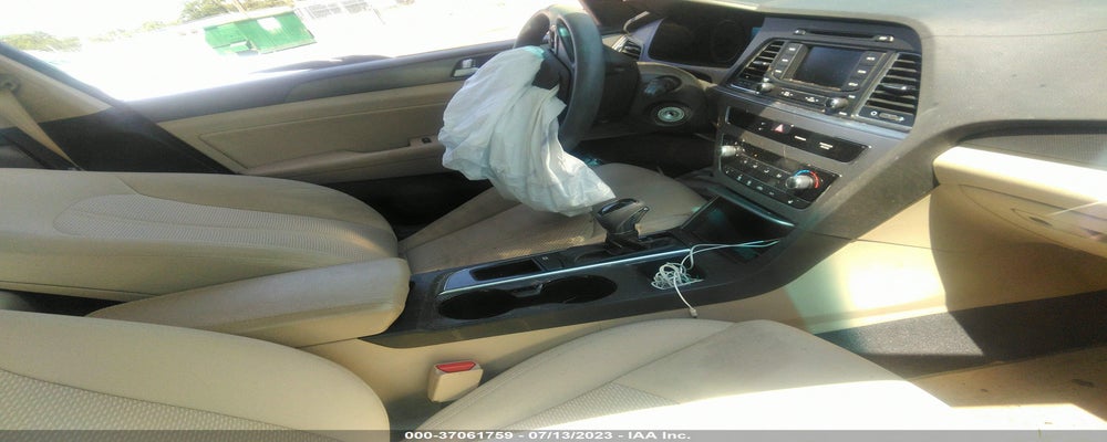 5NPE34AF2FH111569 2015 HYUNDAI SONATA photo no. 5